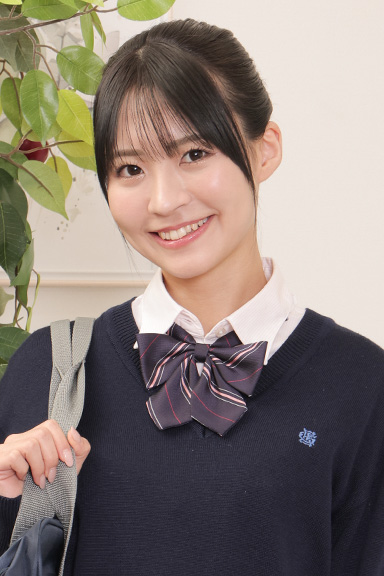 東條なつ